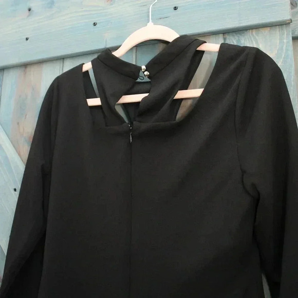 Guess Cutout Little Black Dress Size 12 Medium - Picture 6 of 7